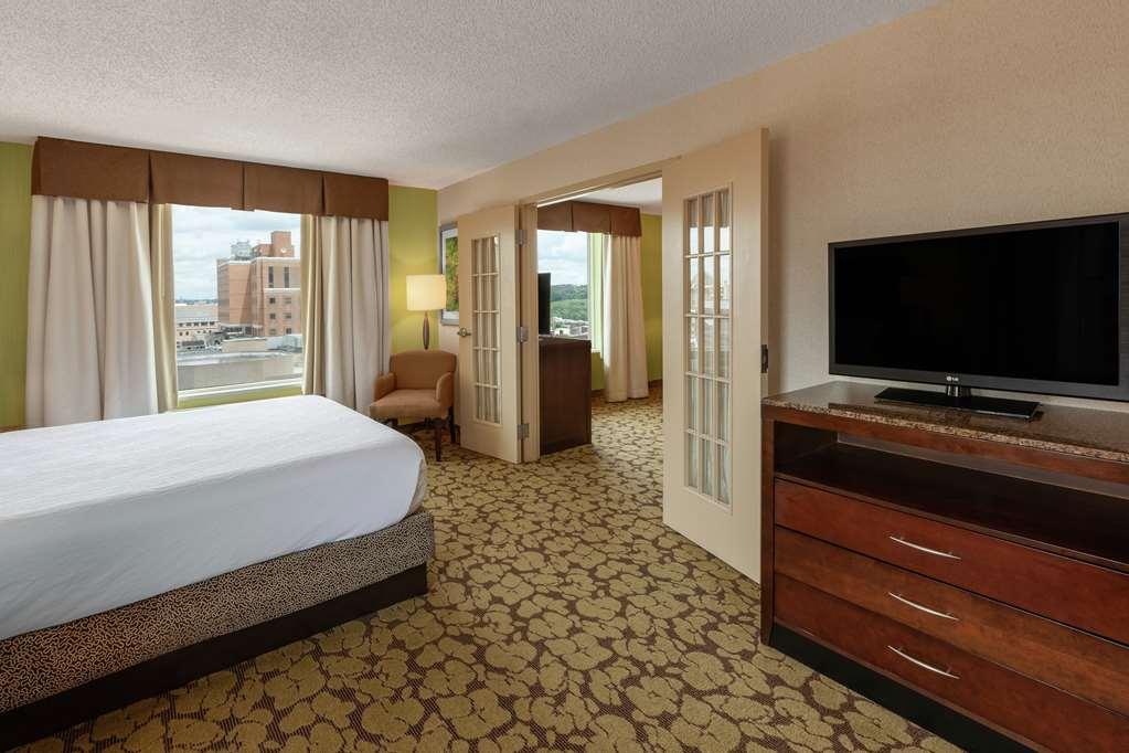 Hilton Garden Inn Pittsburgh University Place Oda fotoğraf